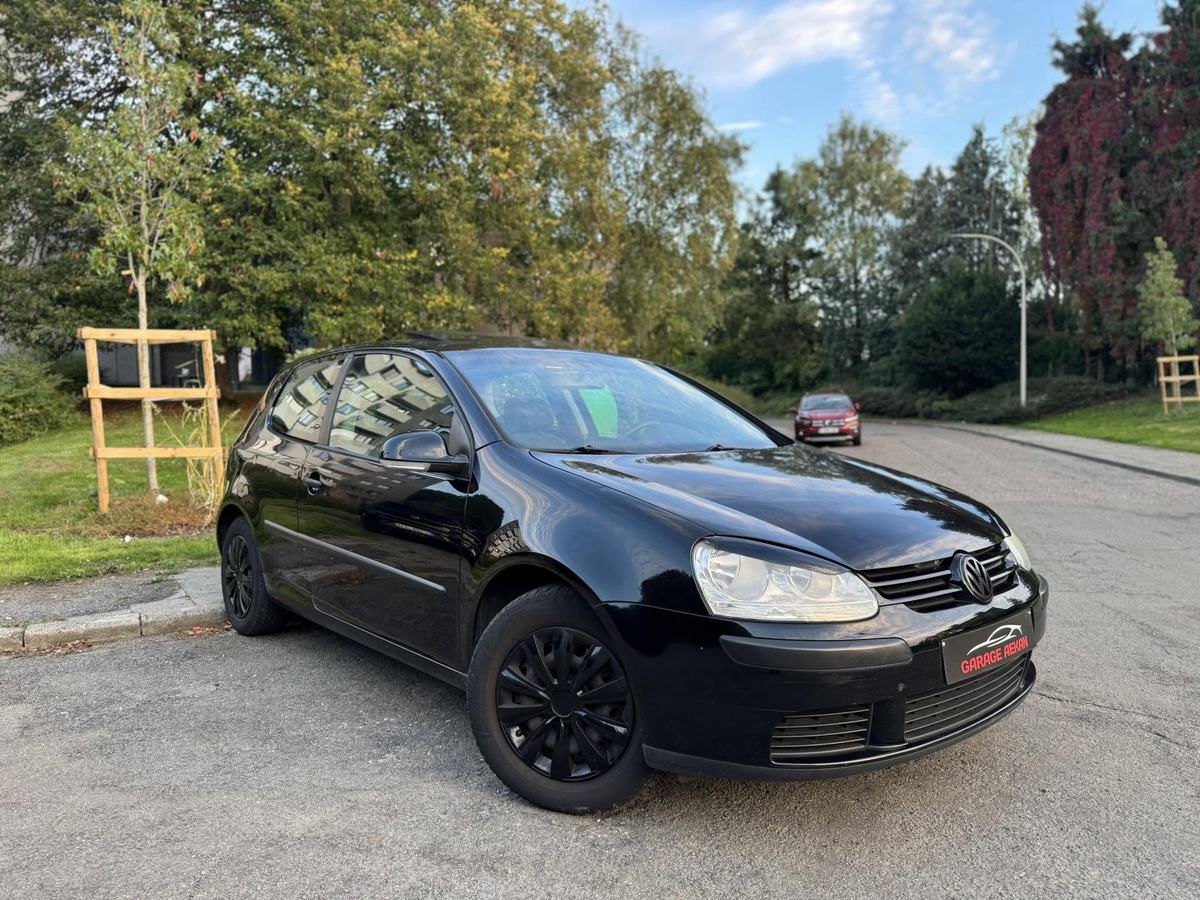 Volkswagen Golf 5 2005 en vente chez Garage Aekan