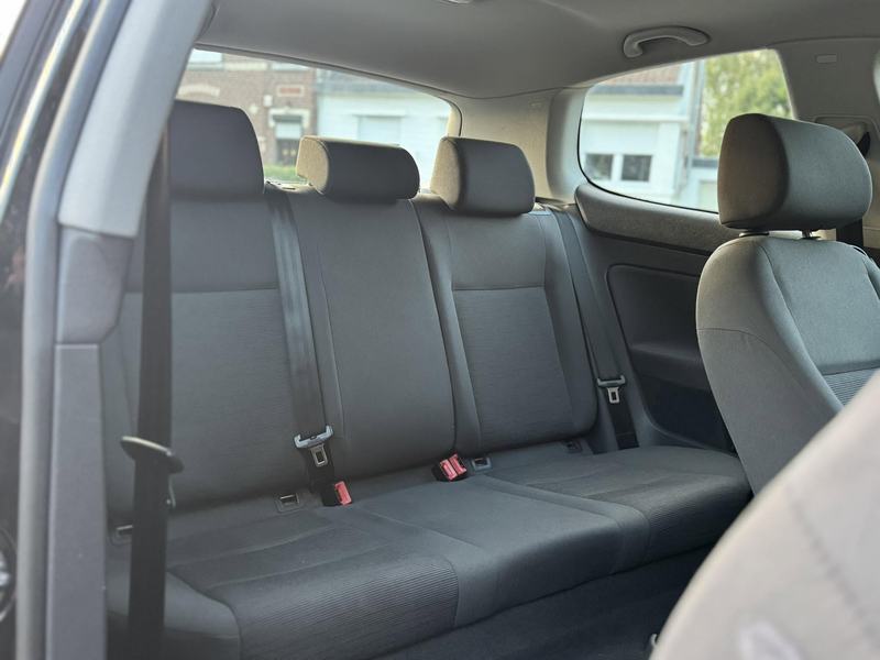 Volkswagen Golf 5 : photo 2